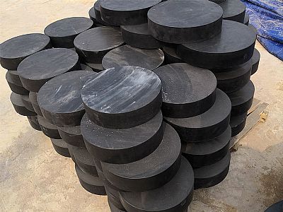永善县板式橡胶支座由若干层橡胶片与薄钢板经加压硫化